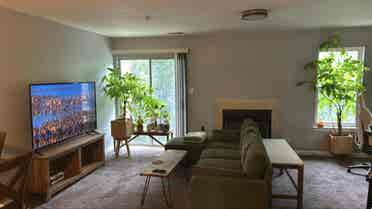 Renting a fully furnished room.