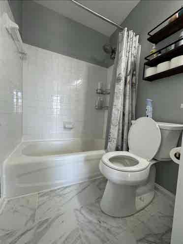Renting a fully furnished room.