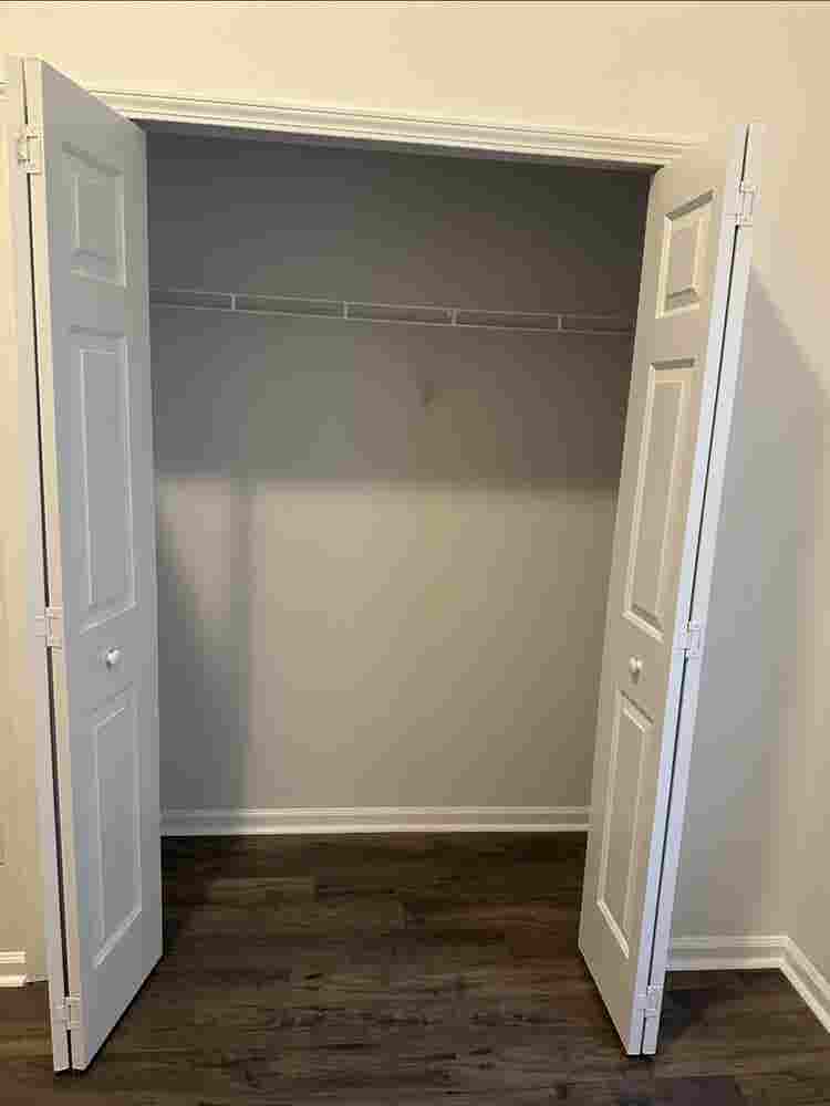 Nice bedroom for rent!!