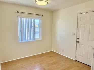 1 bedroom in 2 bedroom duplex