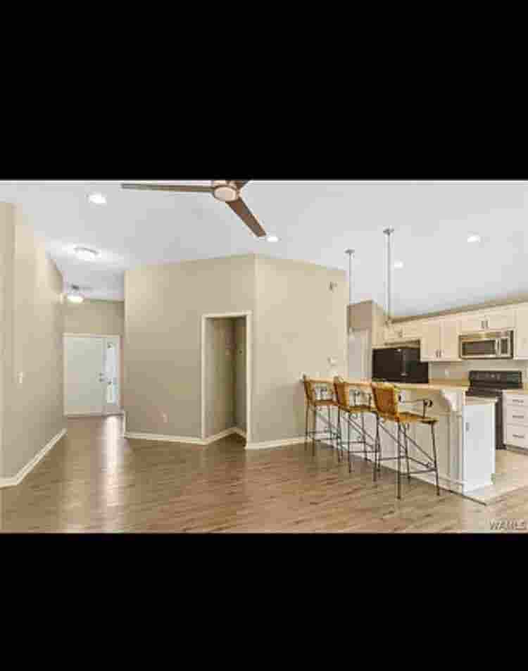 🏡For Rent!  Bath