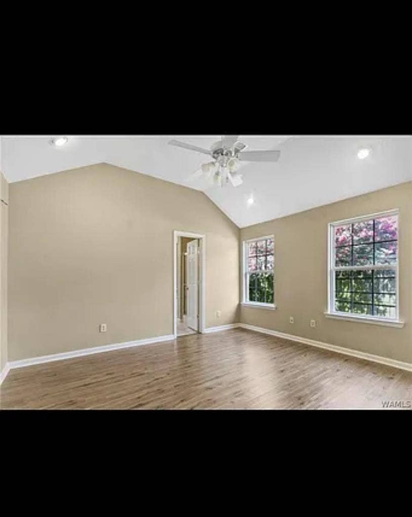 🏡For Rent! Bath