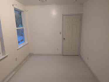 Private Room in 2bd Unit, Fruitvale