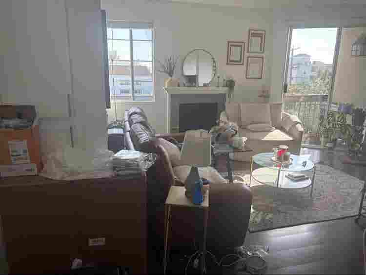 Looking for roomate July 1st!!