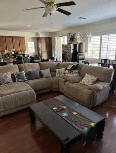 Room for rent Hemet