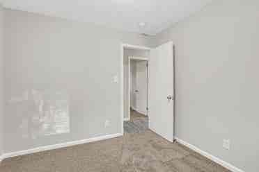 Room Available For Rent