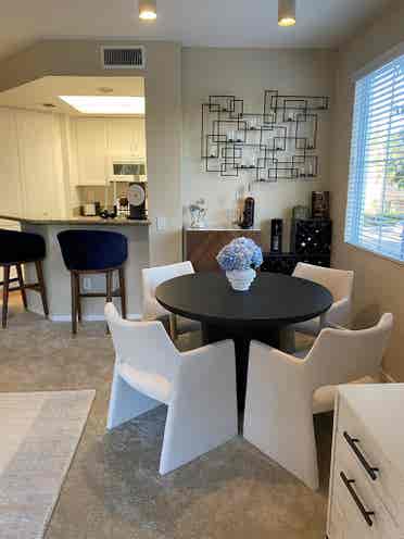 Gorgeous Furnished Room & Bath