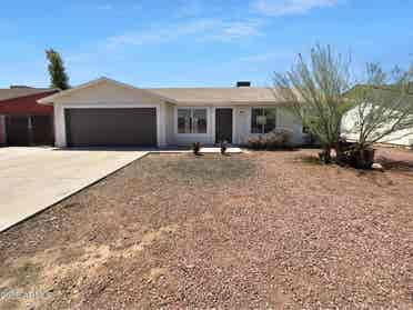 3 bedroom house available for rent