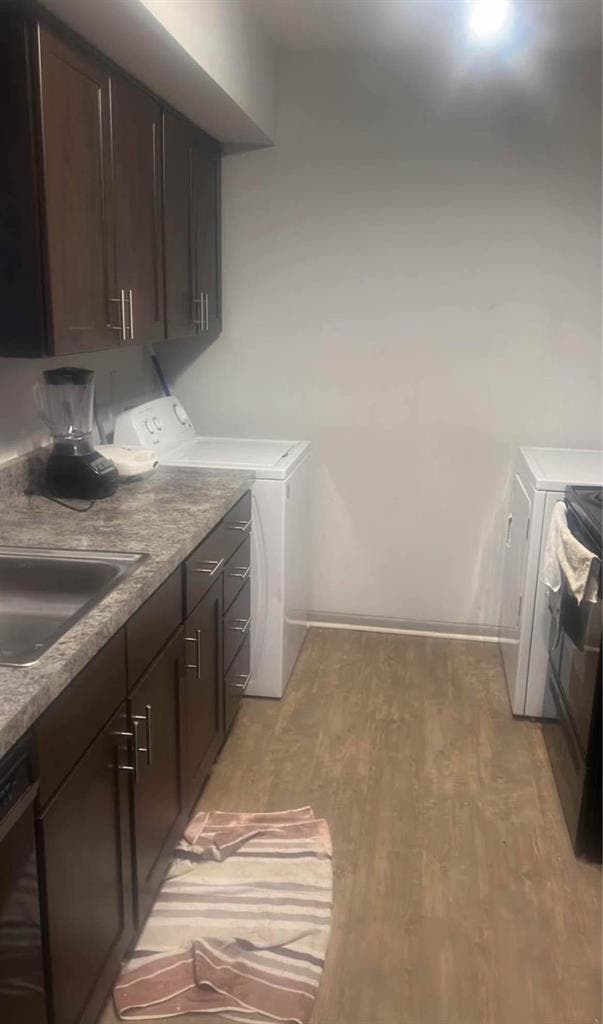Luxury Master Bedroom For Rent