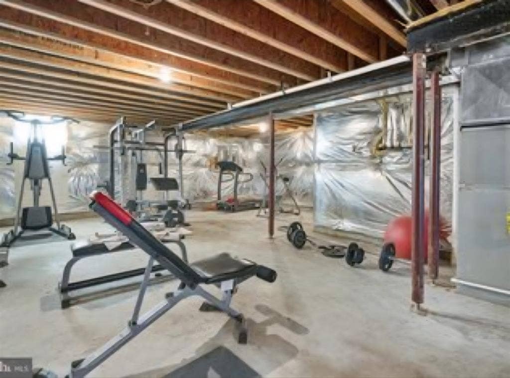 Furnished, big and beautiful room.