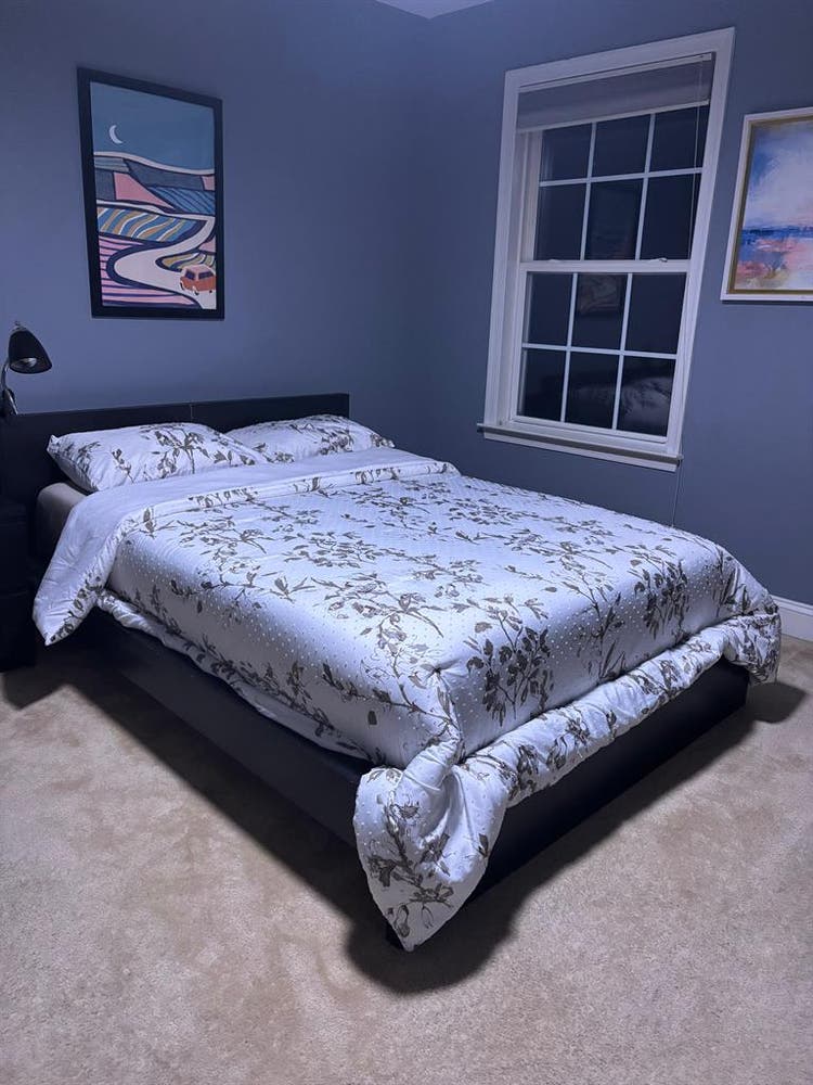 Furnished, big and beautiful room.