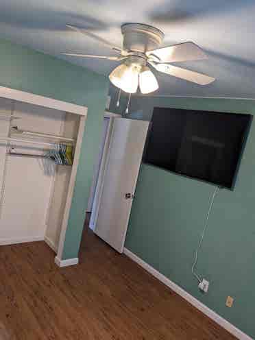 Room for rent. SDSU/Grossmont area