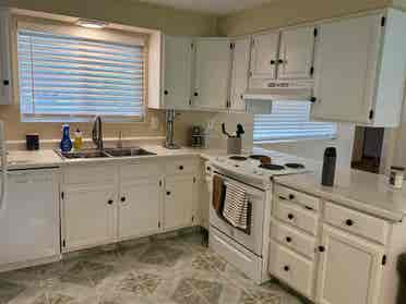 2 Rooms for Rent