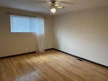 2 Rooms for Rent