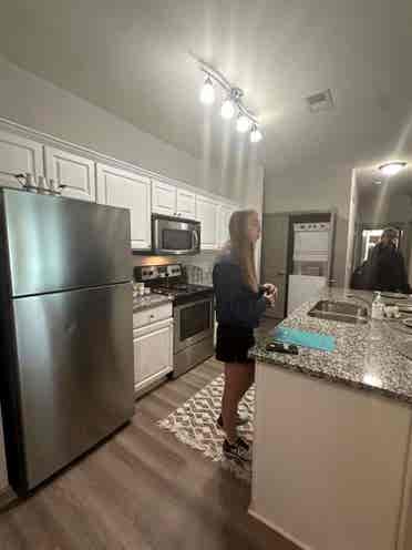 Sublease a room!