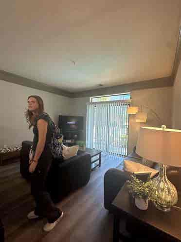 Sublease a room!