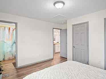 LRG.FURNISHED BEDROOM/ALL INCLUDED