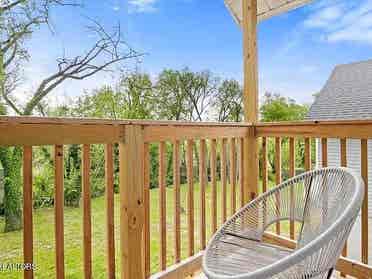 LRG.FURNISHED BEDROOM/ALL INCLUDED