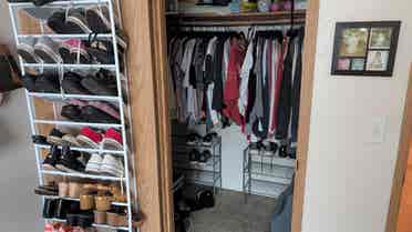Room and private bathroom