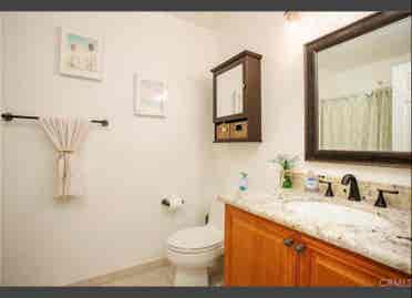 Bedroom with Private Bathroom