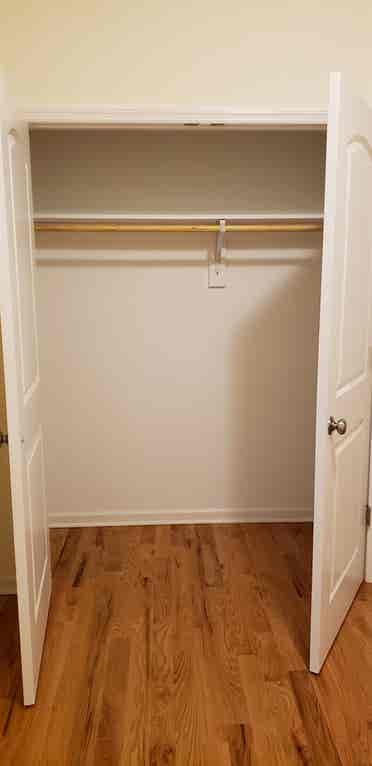 bath Apt in Harrison, NJ