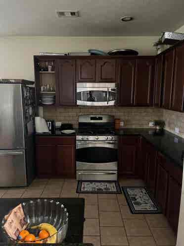 3 bdr furnished lake, Willow Brook