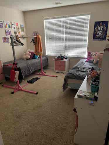 3 bdr furnished lake, Willow Brook