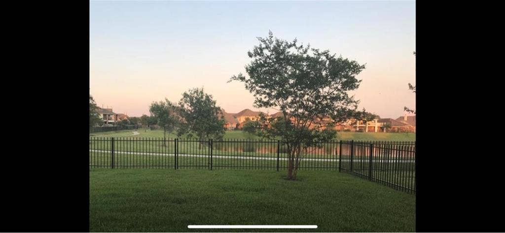 3 bdr furnished lake, Willow Brook