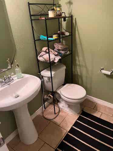 3 bdr furnished lake, Willow Brook
