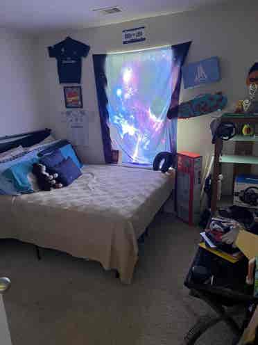 3 bdr furnished lake, Willow Brook