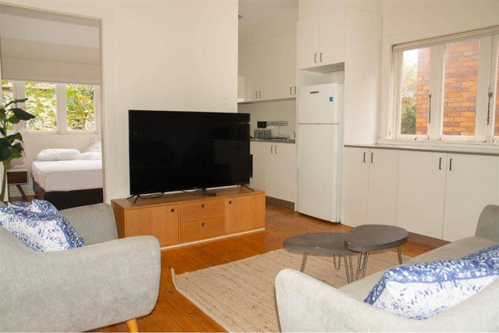 Sharing room Bondi beach