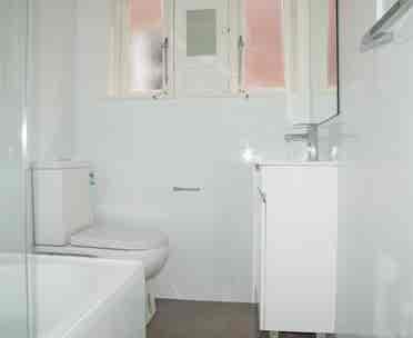 Sharing room Bondi beach