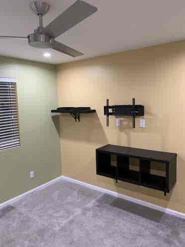 Gated Community  Rooms for Rent