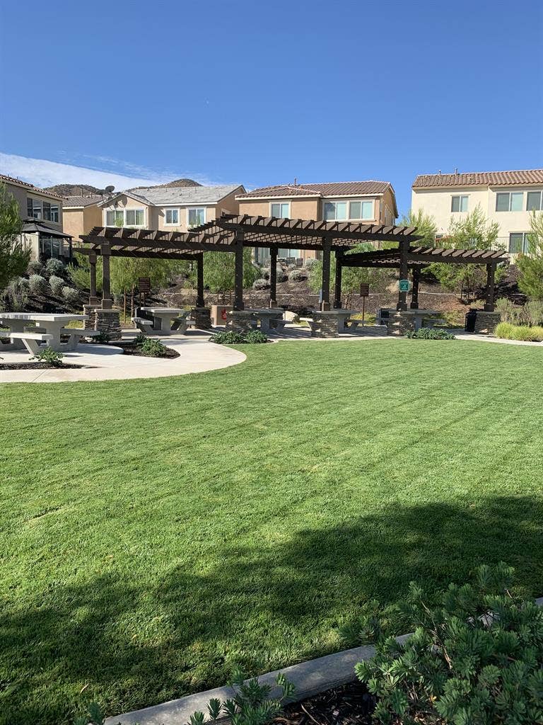 Gated Community  Rooms for Rent