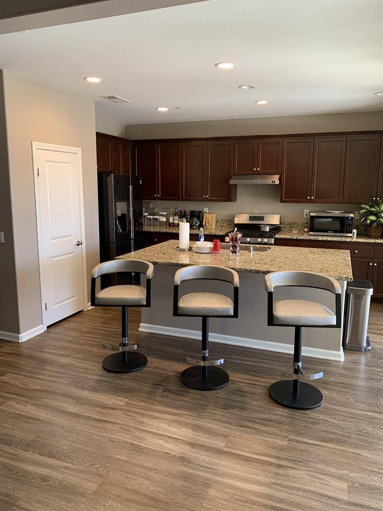 Gated Community  Rooms for Rent