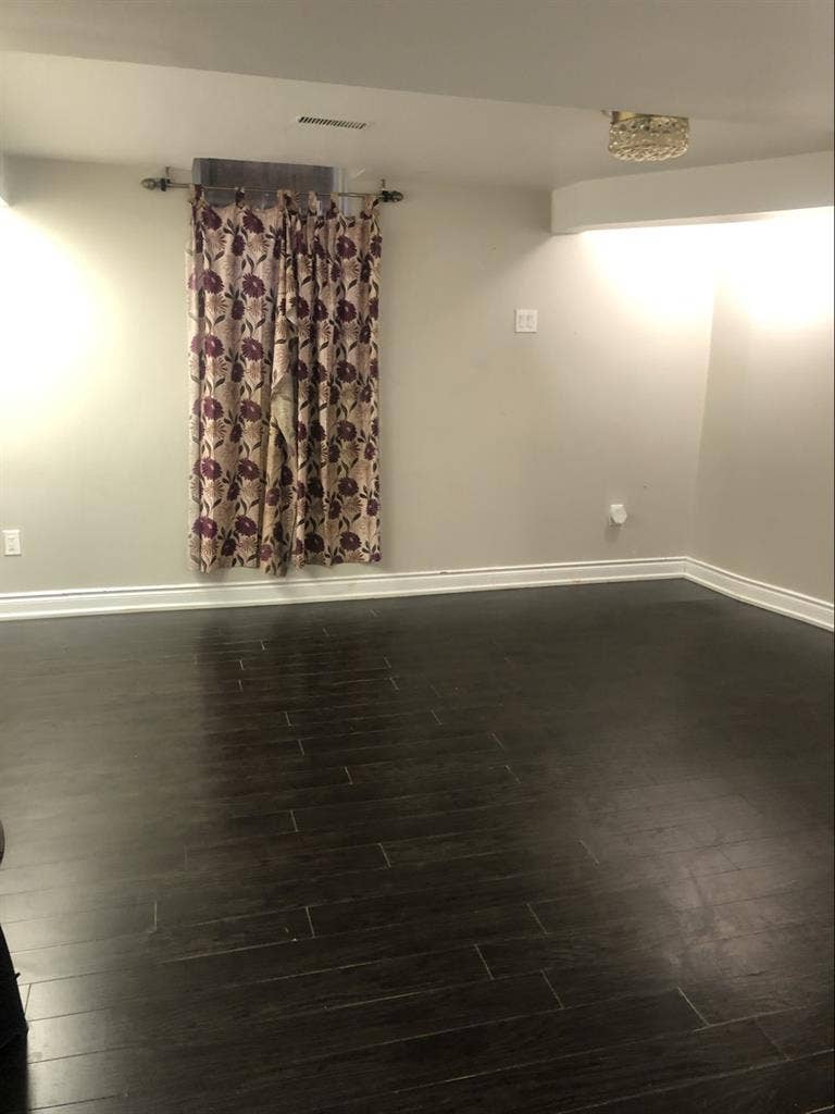 2 Bedroom Basement - Brampton