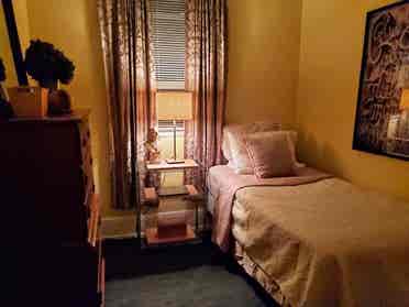 Small Room, Utilities are Included