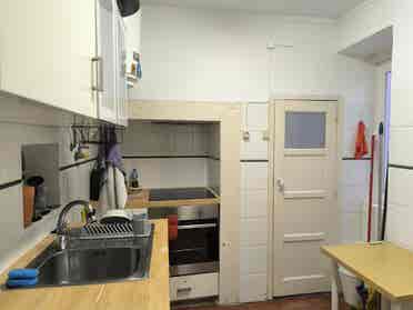 **1 Room Available in T2 Apartment*