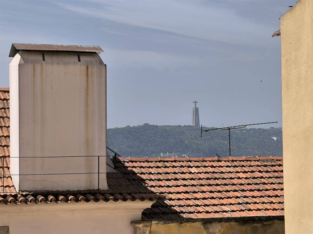 **1 Room Available in T2 Apartment*