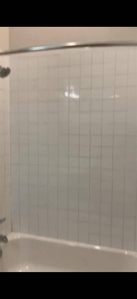 MASTER BEDROOM AVAILABLE BELLEVUE