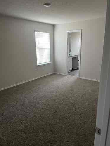 Furnish-able
 Co-Living Comfortably