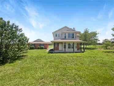3 bedroom house available for rent