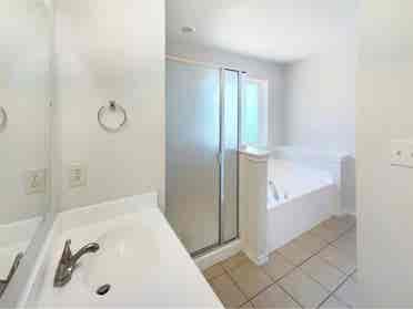 3 bedroom house available for rent