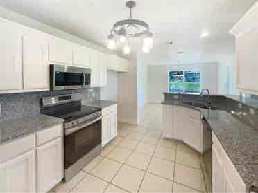 3 bedroom house available for rent
