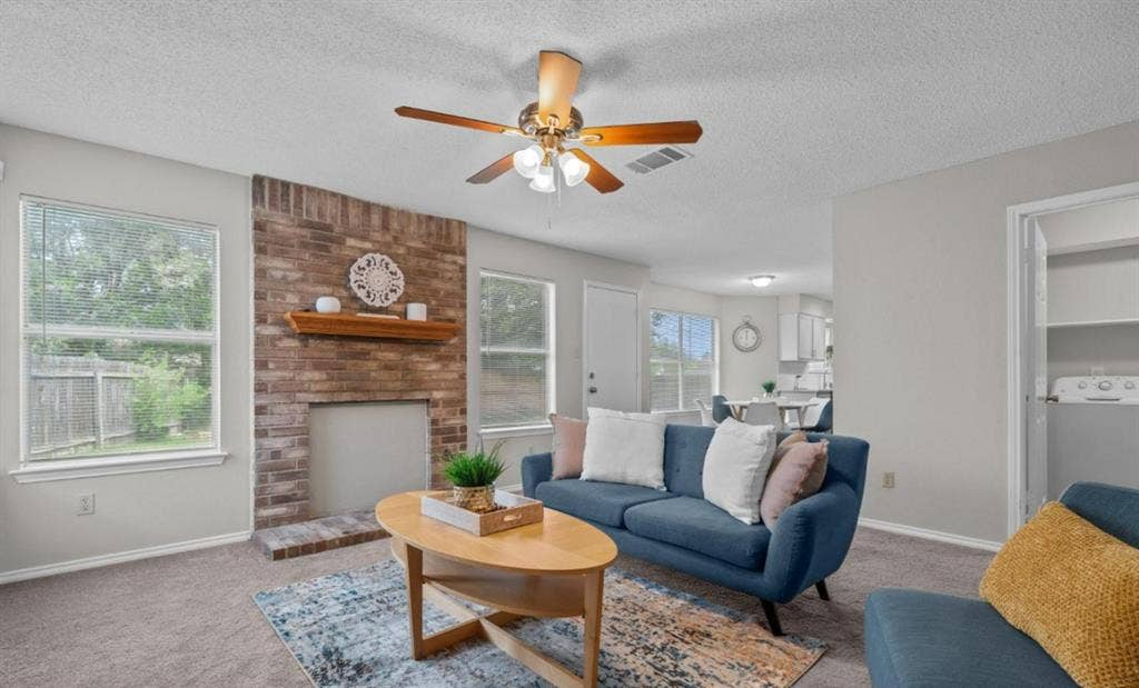 1 BR in Cedar Park