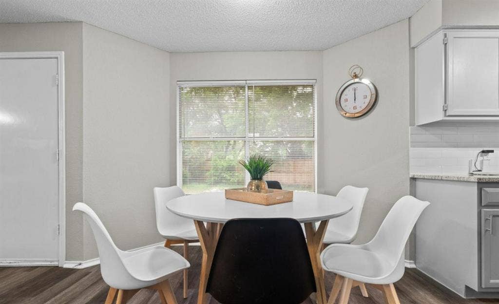 1 BR in Cedar Park