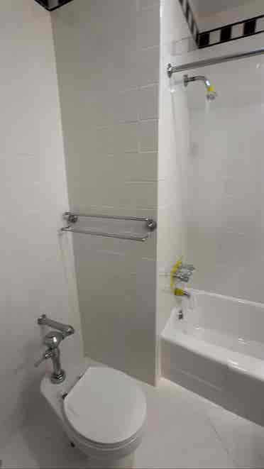 ✨Spacious Room with Private Bath✨