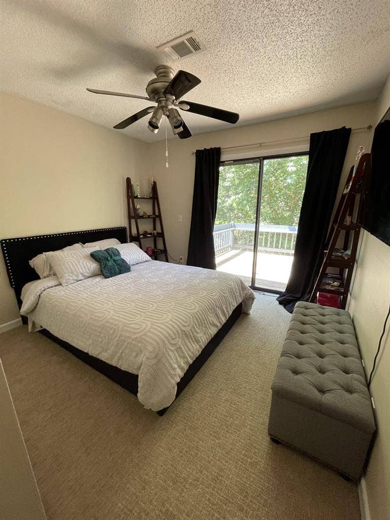 Room on the Lake!