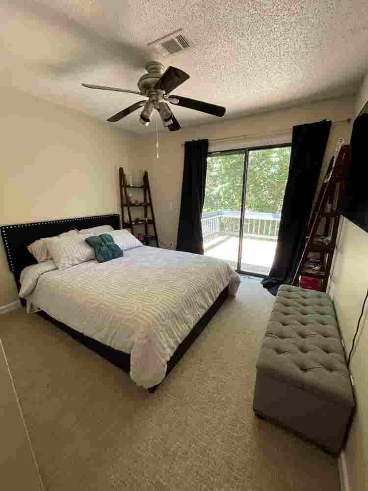 Room on the Lake!
