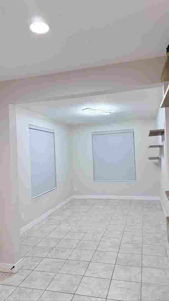 bed 4
bath in Glendale/Avondale